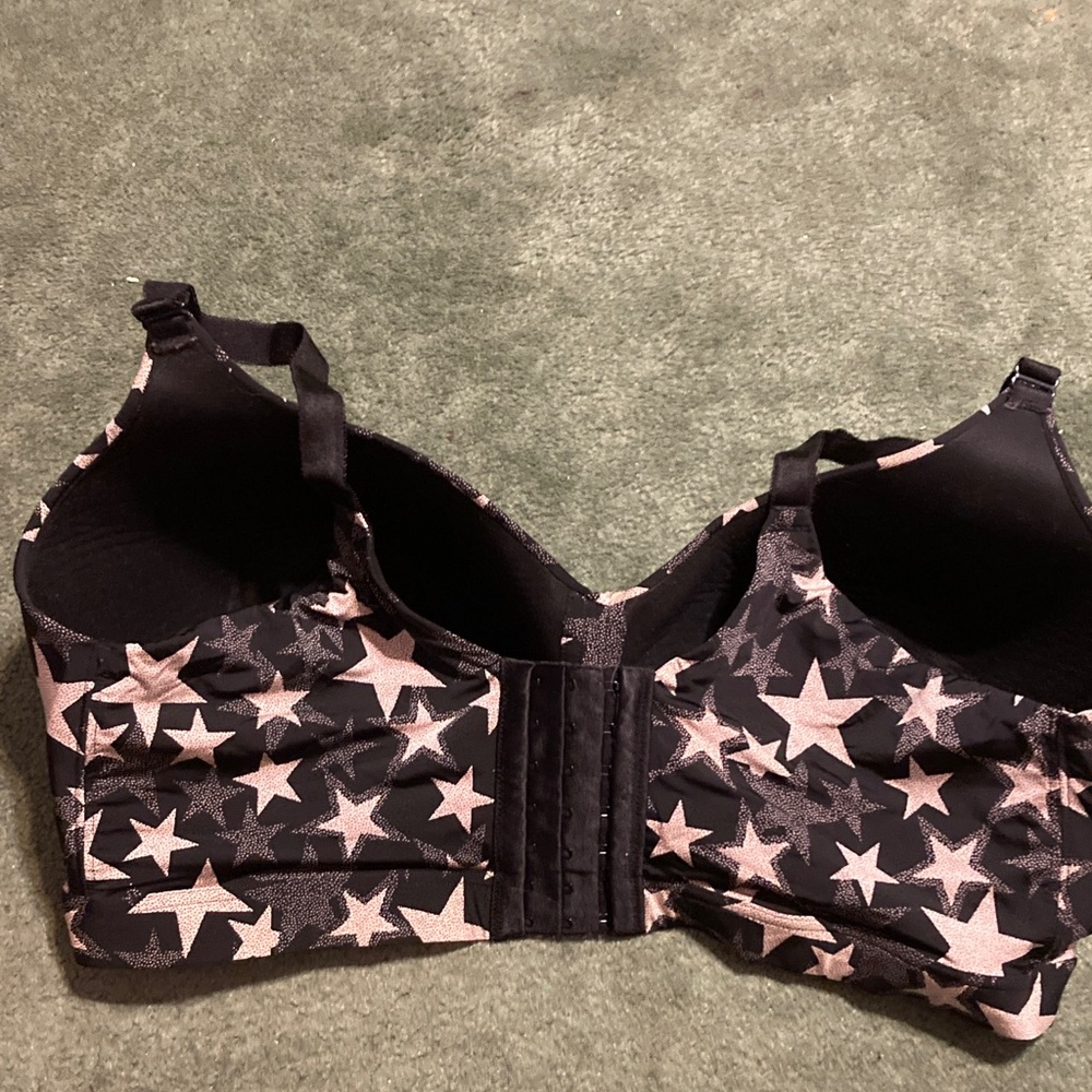 Torrid Curve SZ 40G. Wire-Free lightly lined. Long lined 360 Back Smoothing Bra - Picture 4 of 7